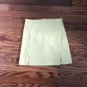 high waisted yellow skirt